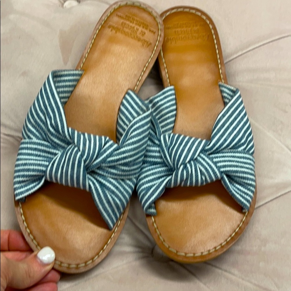 Abercrombie slides